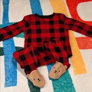 Size 2T/2A Carter's Red and Black Checkered Kids Footie with Bear Feet